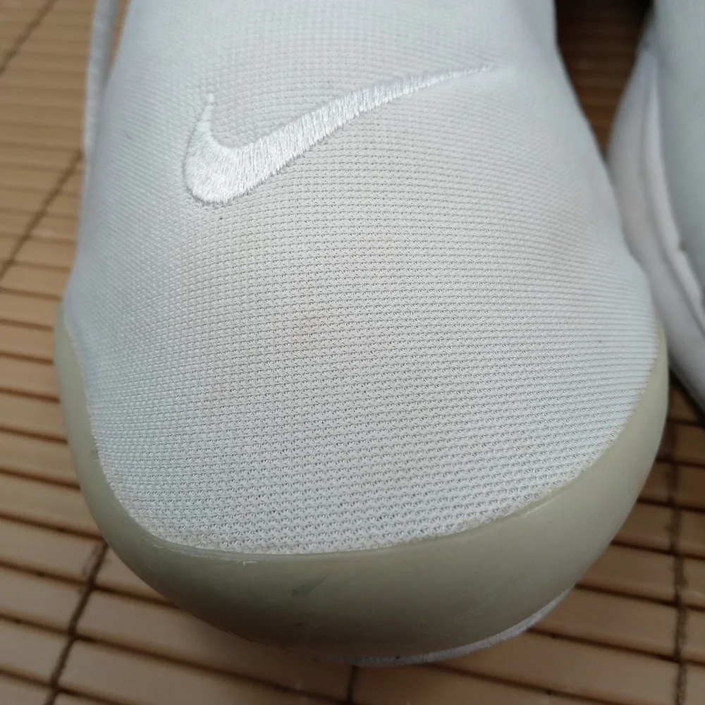 Men's Nike Air Presto Essential Triple White Runni